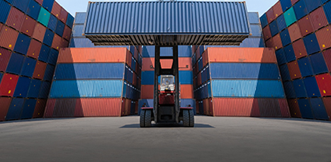 Intermodal containers freight brokers shipping from Chicago to Milwaukee